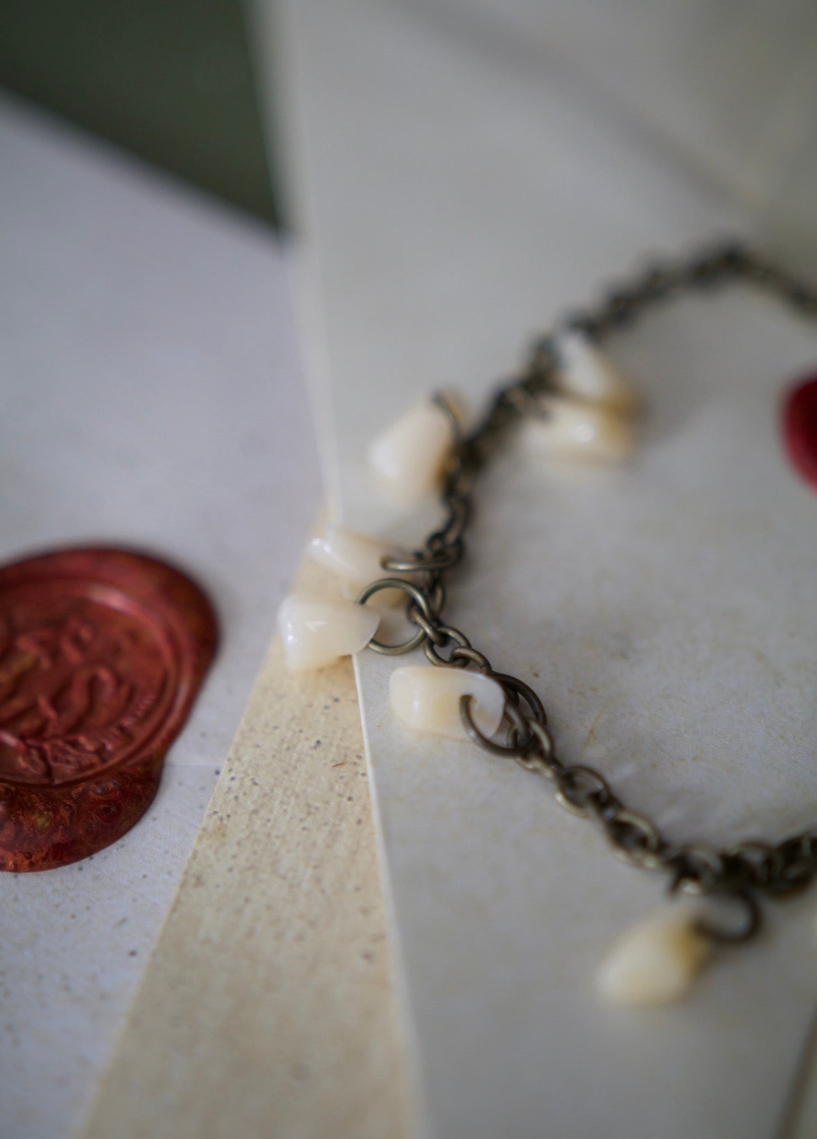 Teeth bracelet